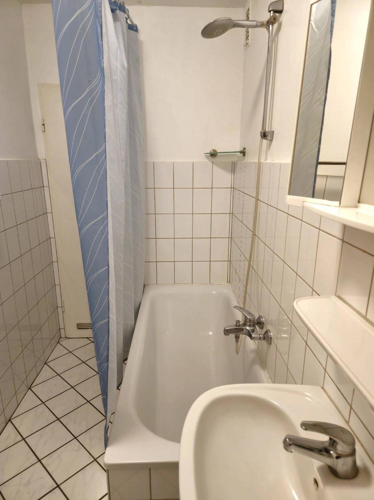 1,5-Zimmer Apartment Mit Balkon Am Hauptbahnhof 노이뮌스터 외부 사진